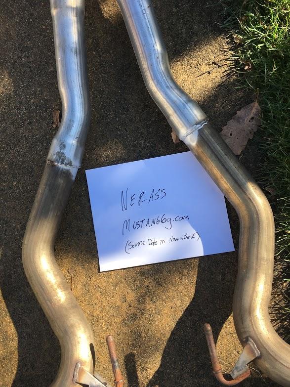 958200exhaust.jpg