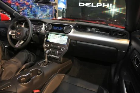 txt_ford-mustang-ces-2016-lasvegas-4-.webp