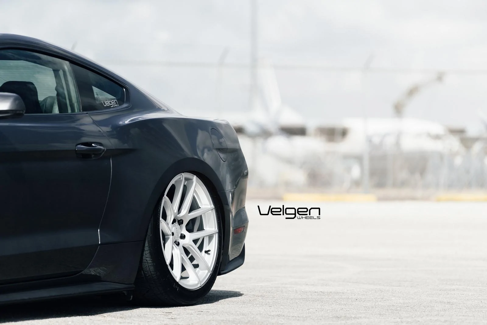Bagged-S550-on-Velgen-Wheels-VMB5-6.webp