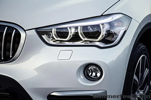 2016-BMW-X1-F48-015.webp