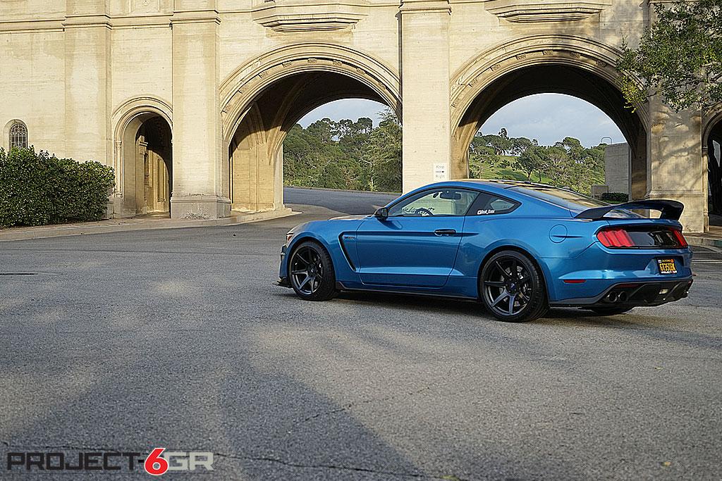 mustang-gt350-19-20-6gr-wheels-02.jpg