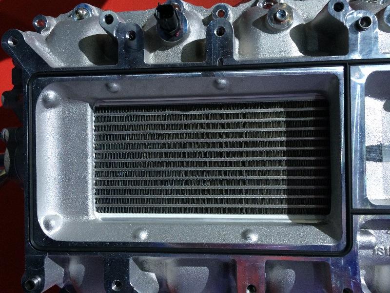 Roush intake2.jpg