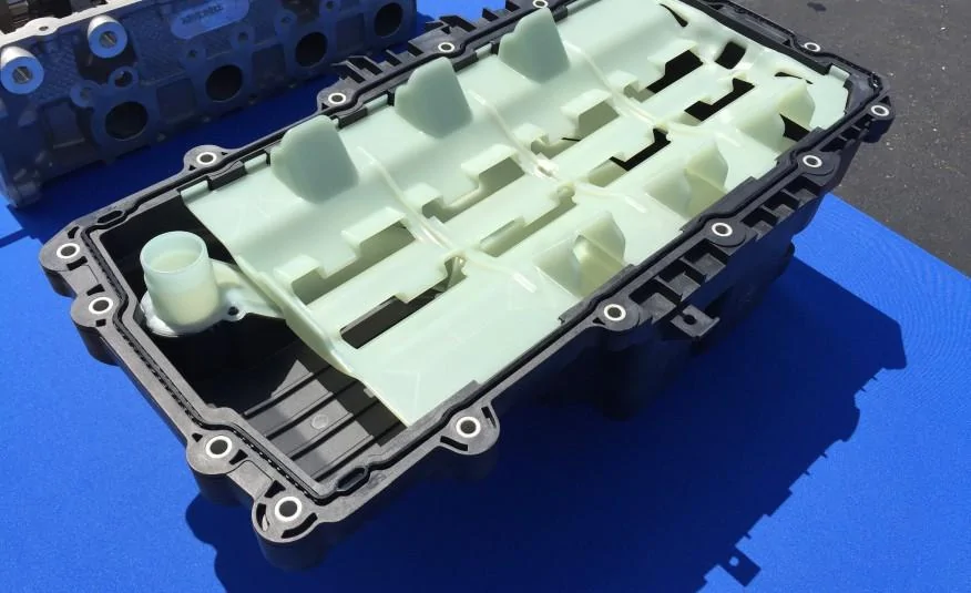 2016-Ford-Mustang-Shelby-GT350-5.2-liter-V-8-engine-106-876x535.webp