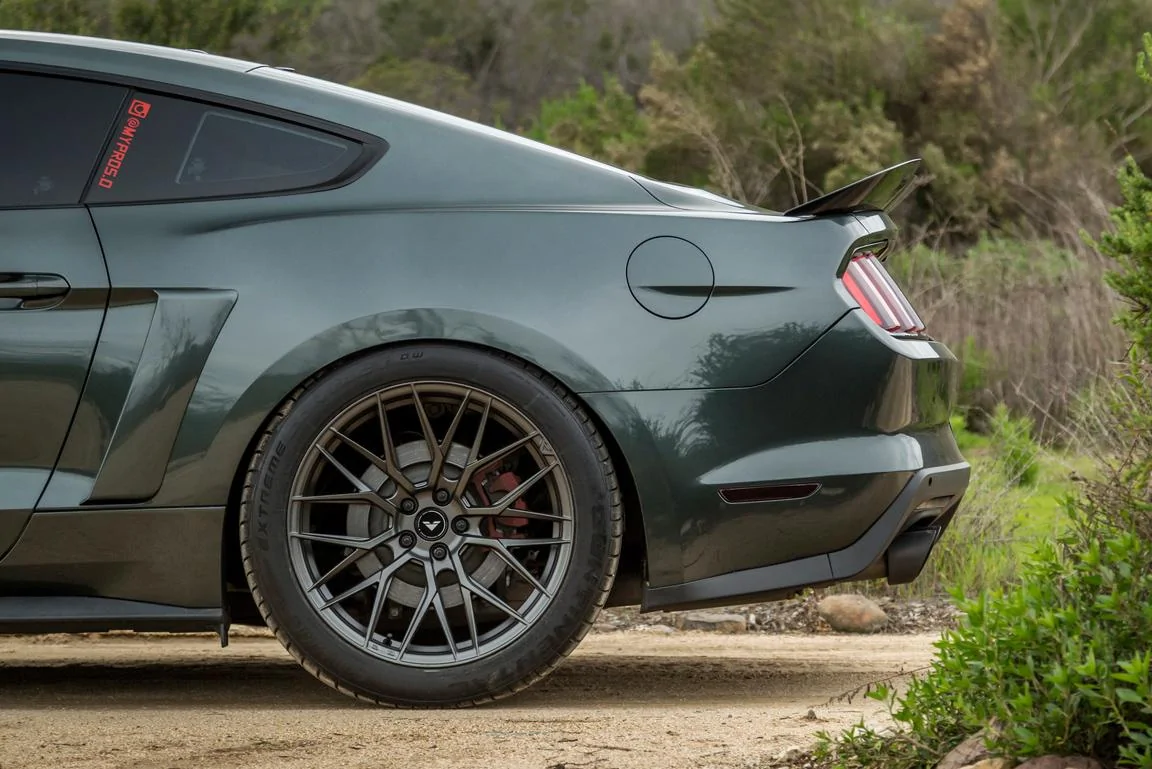 ford-mustang-green-vorsteiner-v-ff-107-carbon-graphite-wheels-08.webp