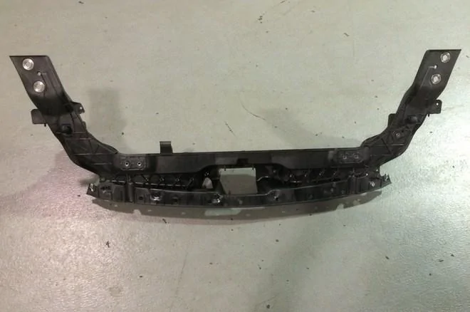 2016-Ford-Mustang-Shelby-GT350-grille-opening-reinforcement.webp