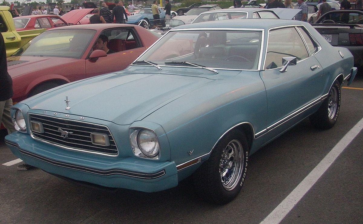 1200px-Ford_Mustang_II_%28Centropolis_Laval_%2710%29.jpg