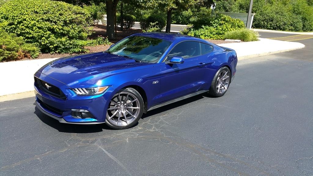 IMpact-Blue-Ford-Mustang-GT-S550-VS-Forged-VS01-brushed-Titanium-Deep-concave-NItto-NT05-tires-1.jpg