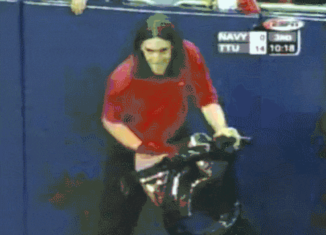 GvZ6vcg.gif