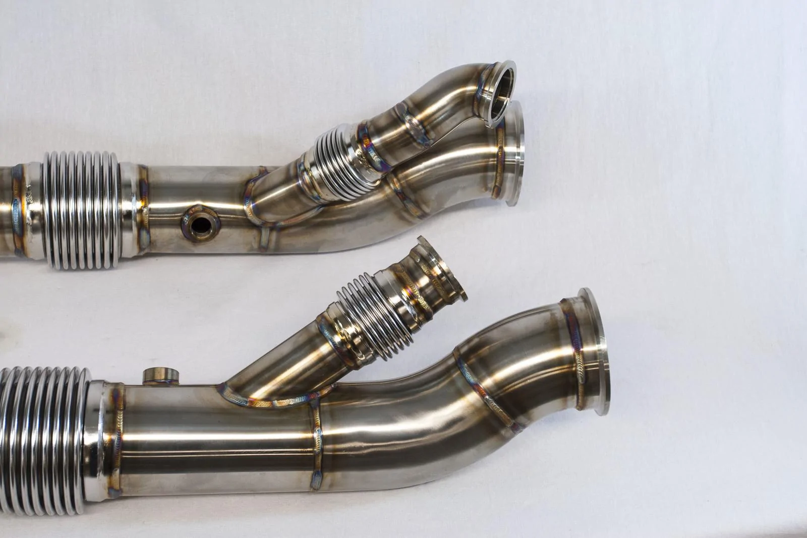 GTT350-Downpipe-WG-Merger.webp