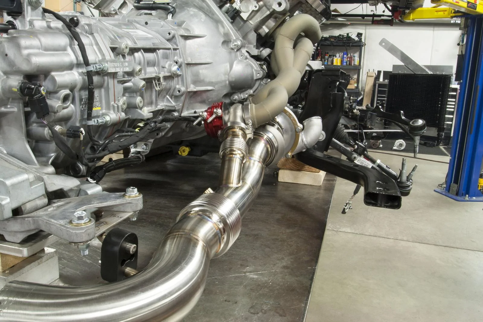 GT350-Pass-Engine-Shot2.webp