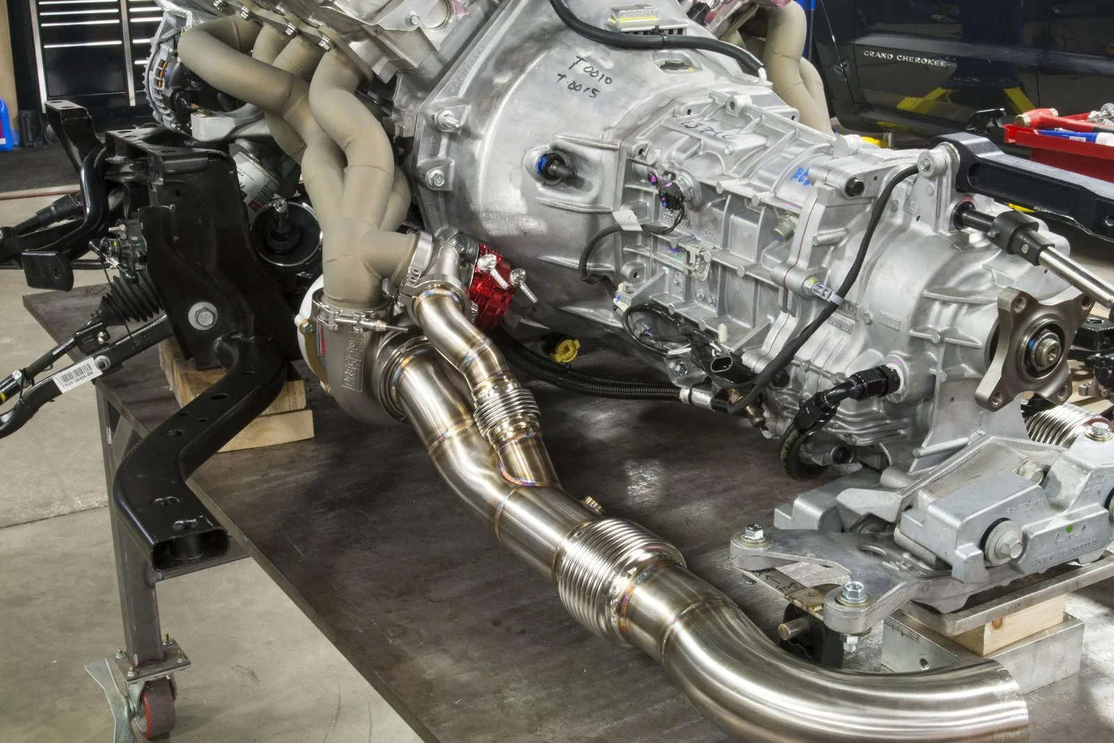GT350-Driver-Engine-Shot.webp