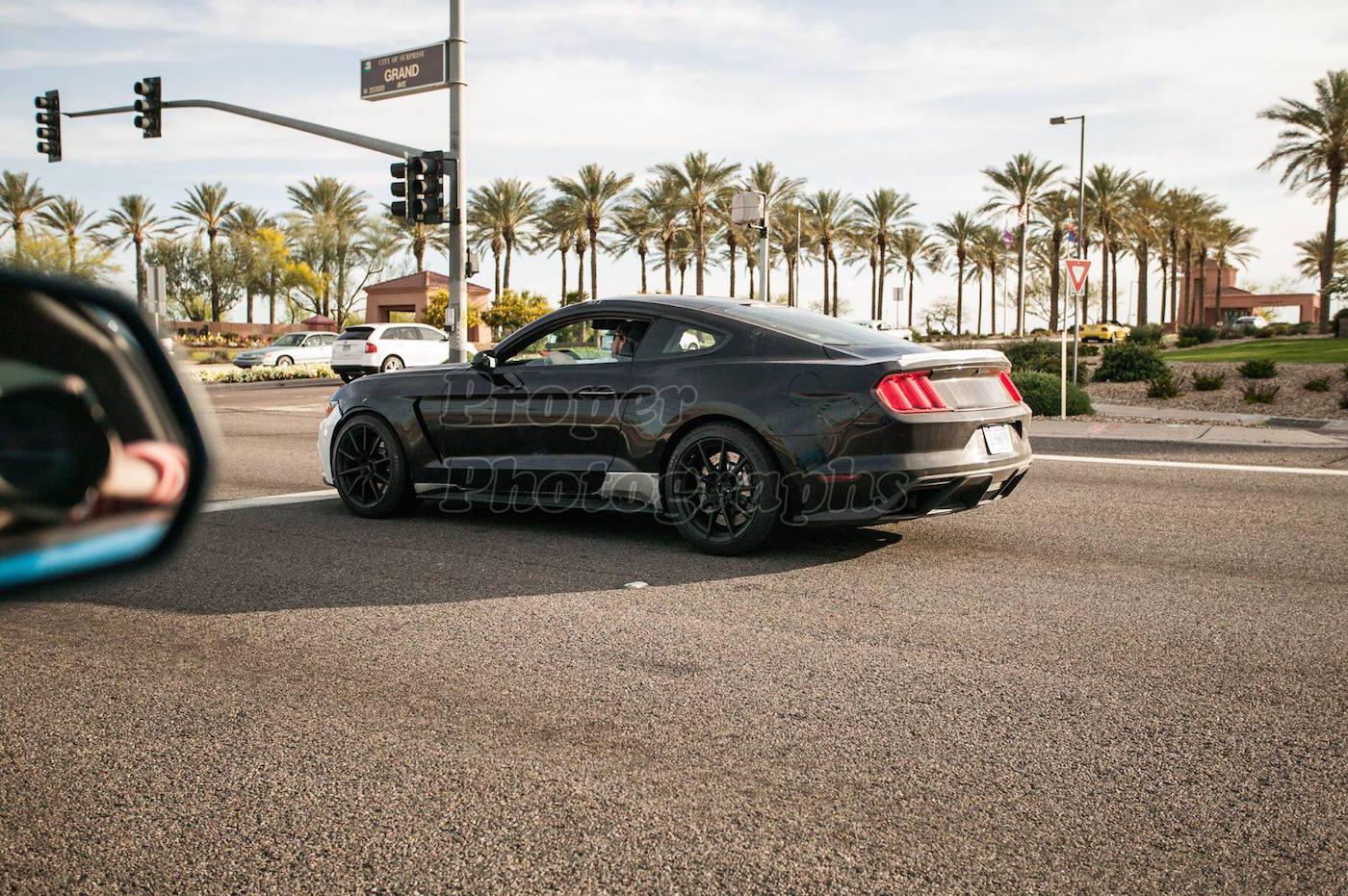 GT350 Mustang-3.jpg
