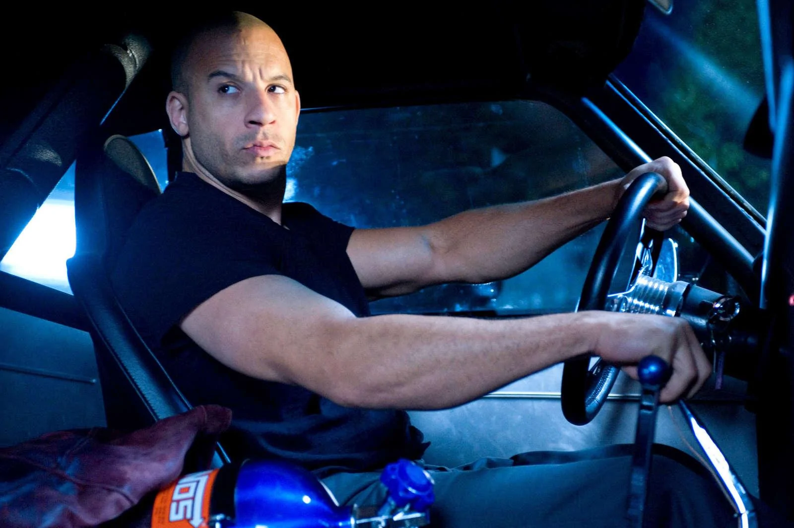 Dom-the-fast-and-the-furious-movies-4597911-2560-1703.webp