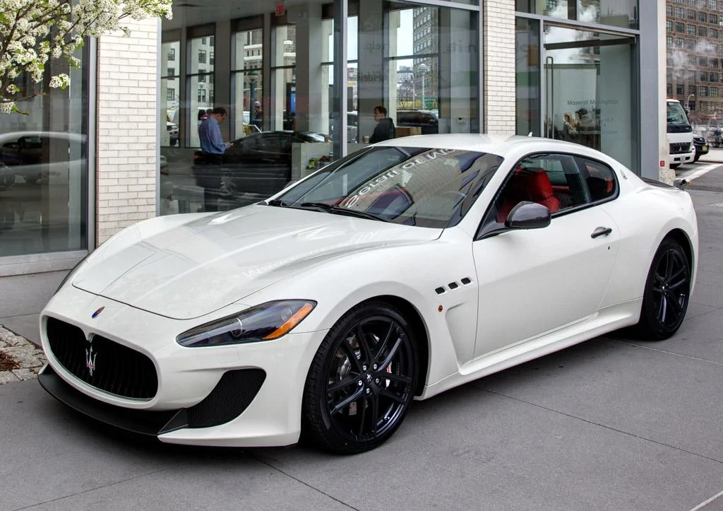 maserati-granturismo_100357463_l.webp