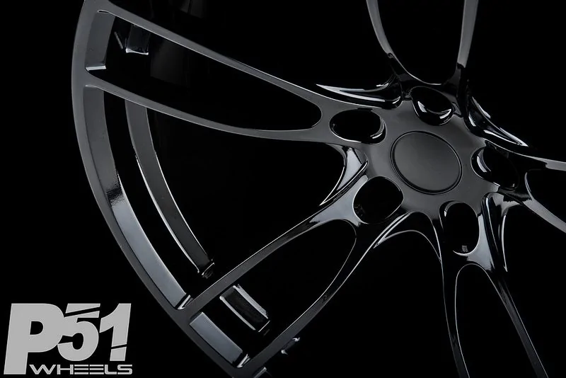 p51-concave-gloss-black-rotory-forged-mustang-s197-s550-wheels-4.webp