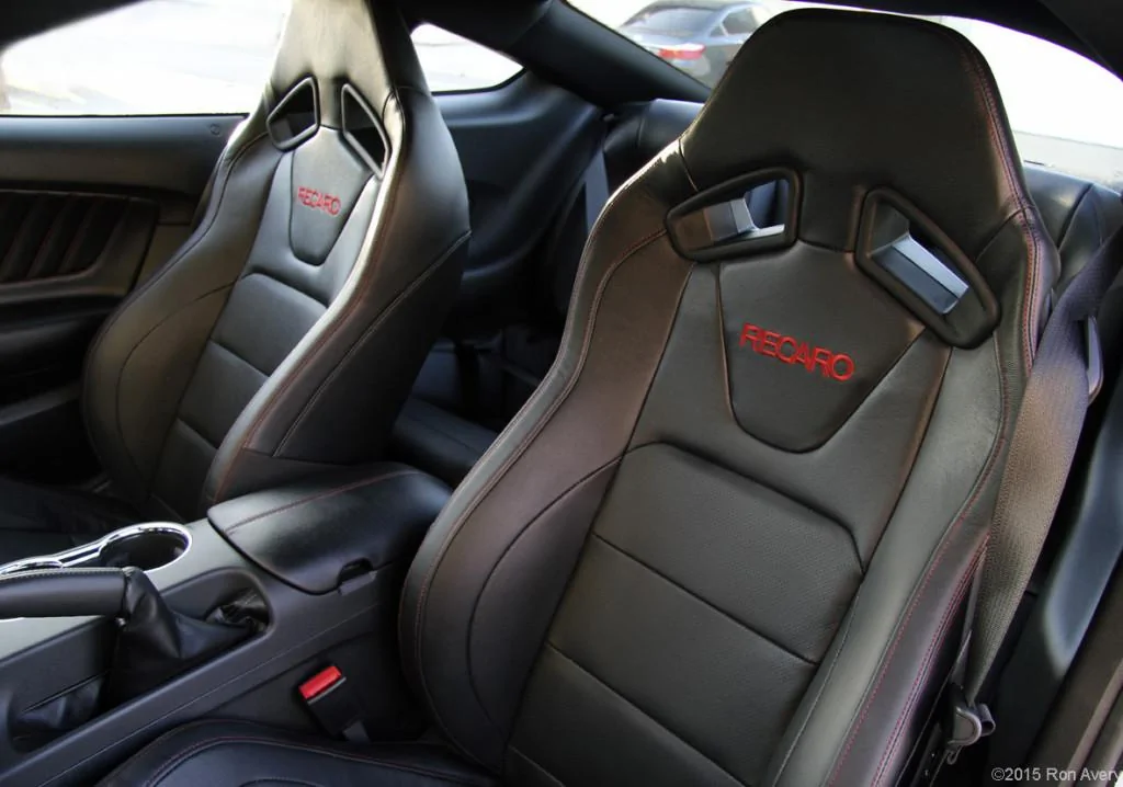2015-Ford-Mustang-GT-Recaro_seats-1024x718.webp