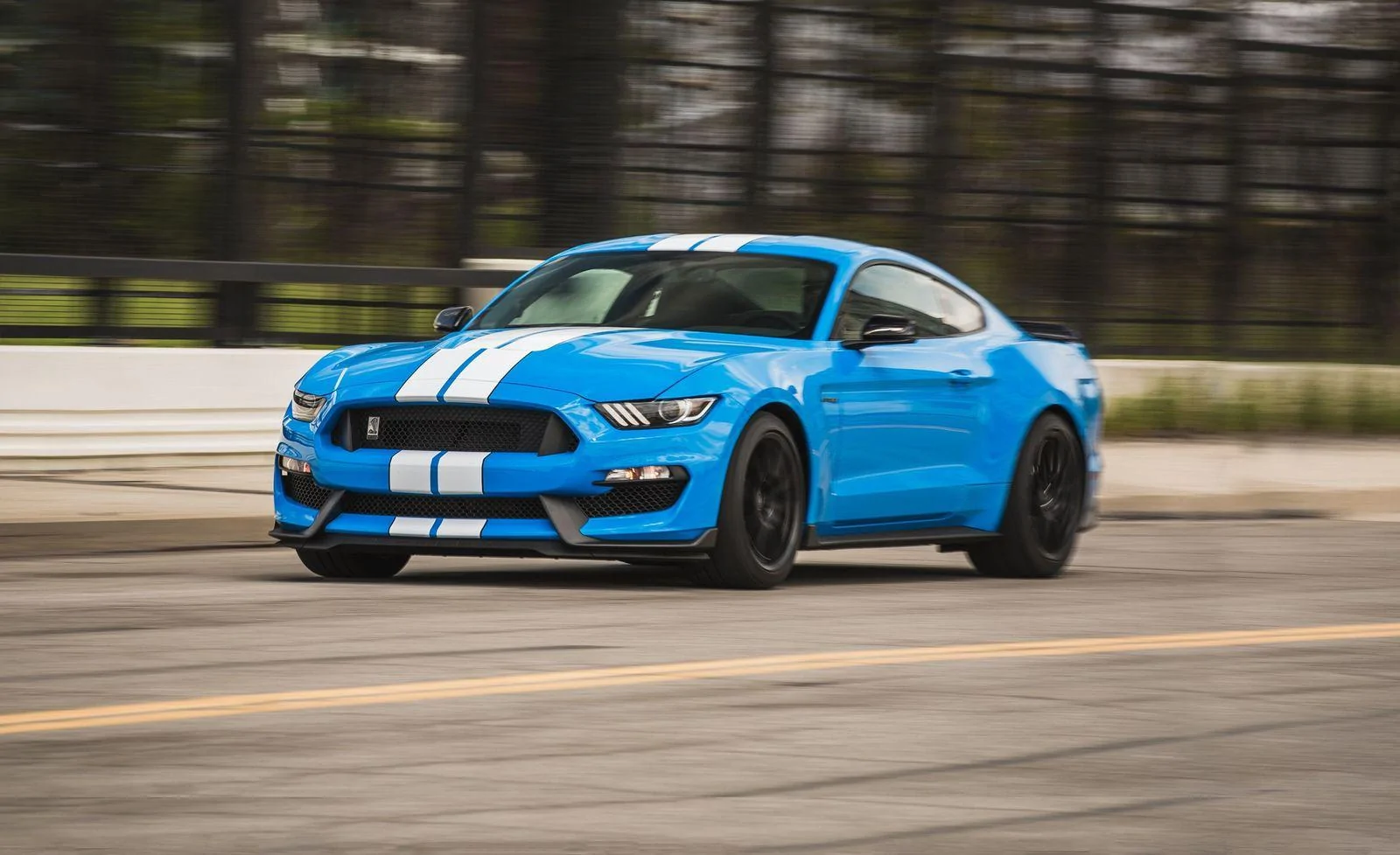 2017-ford-mustang-shelby-gt350-long-term-test-review-car-and-driver-photo-686491-s-original.webp
