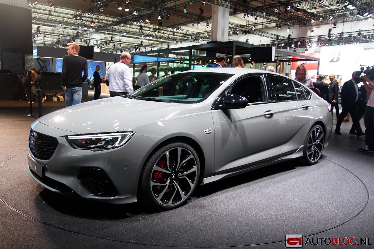 opel-insignia-gsi-1205.jpg