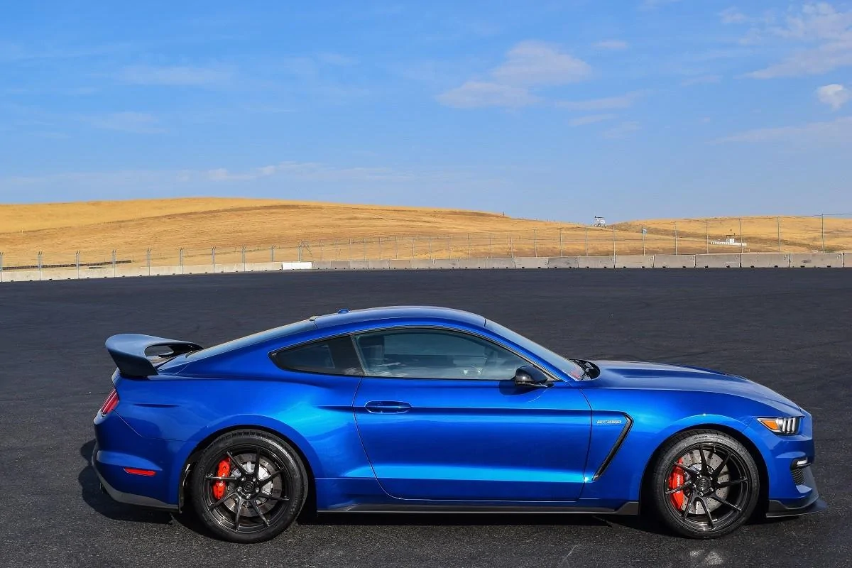 Thunder_Hill_R_4_of_7.webp