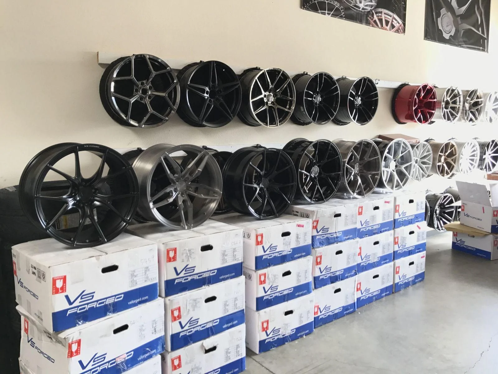 vs-forged-vs02-vs03-vs08-forged-aluminum-concave-wheels.webp