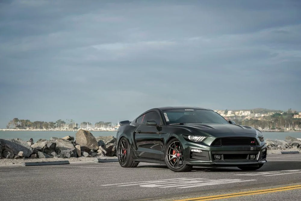 roush_mustang_20_v_ff_103_carbon_graphite_32223422332_o_c31baab2f4b641e624efe5aad6f20ae9fff27...webp