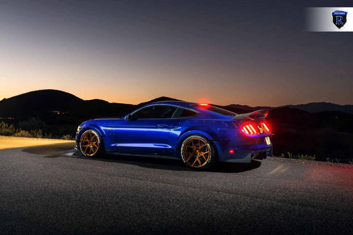 deep-impact-blue-ford-mustang-gtpp-s550-rohana-rfx5-gloss-gold-concave-rotory-forged-wheels.webp