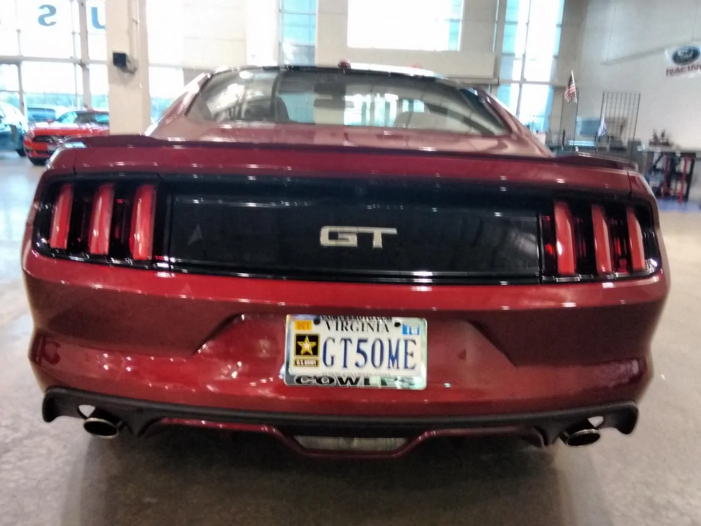 2015_Mustang_01.webp