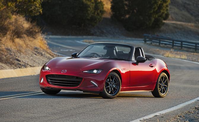 2016-mazda-mx-5-parked.jpg