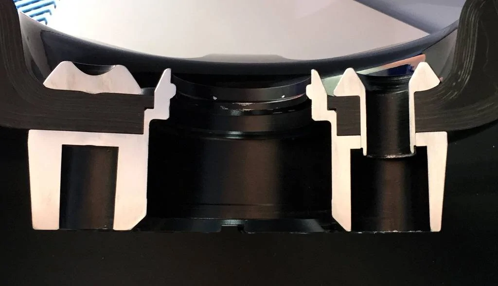 _GT350R%20CF%20wheel%20insert.webp