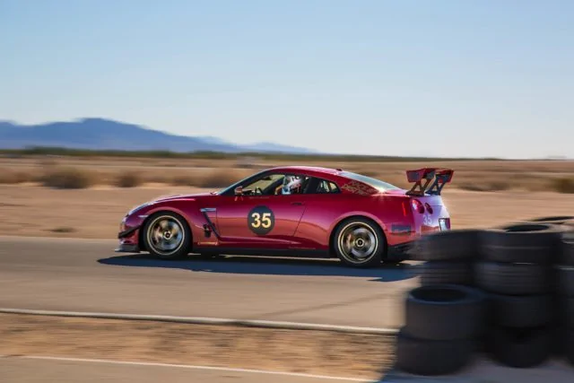 carbon-revolutions-carbon-fiber-wheels-true-gains-at-the-track-0035-640x427.webp