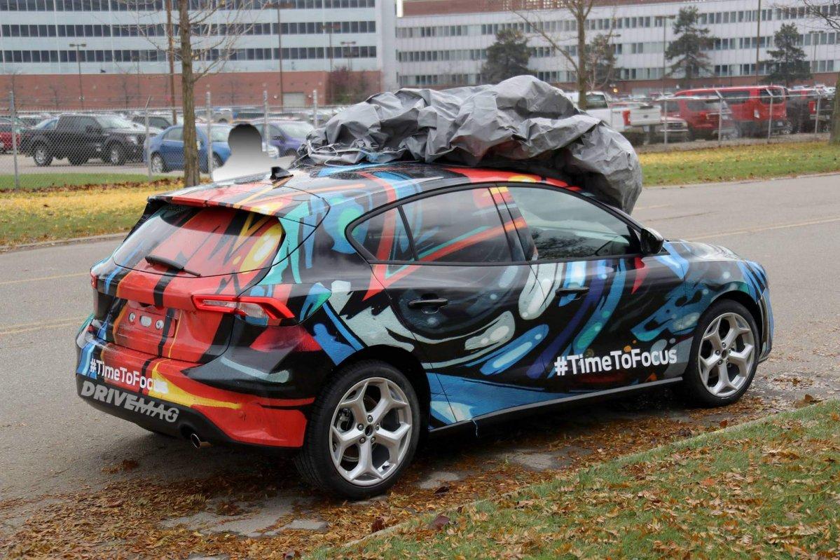 2019-Ford-Focus-hatchback-spied-5-5285-default-large.jpg