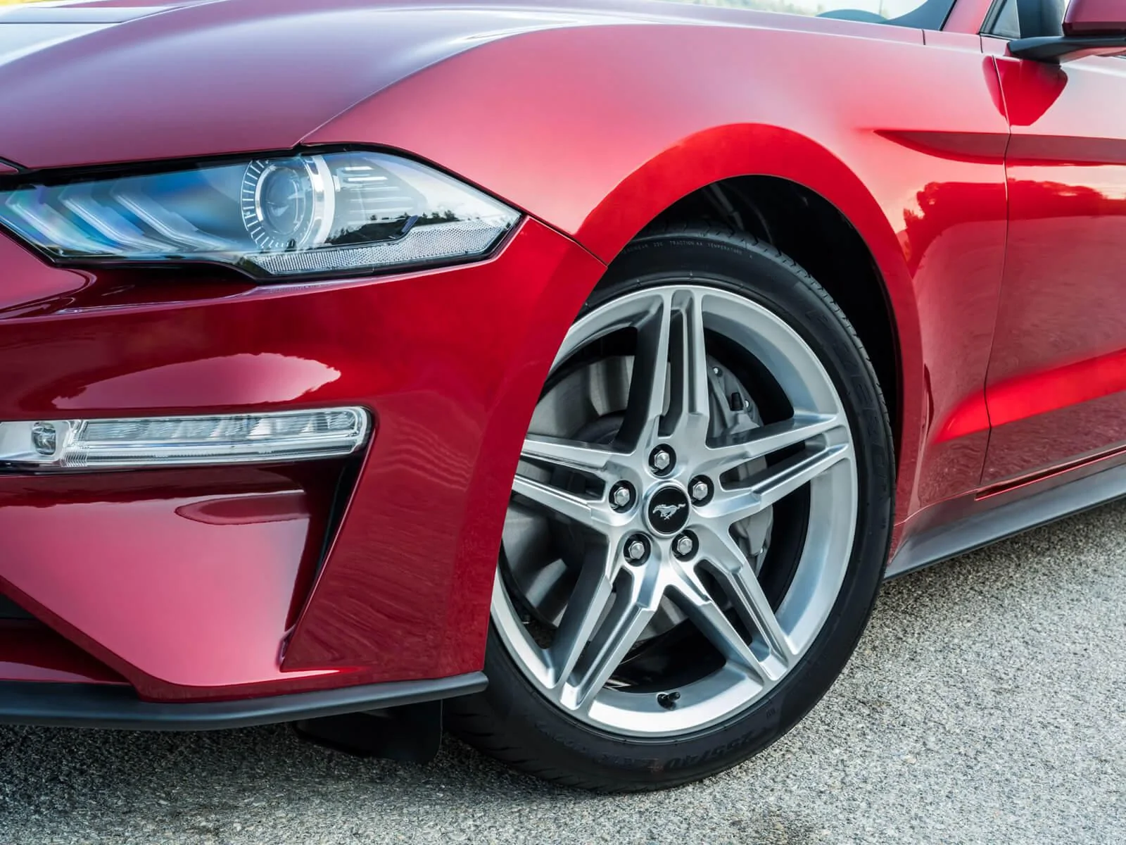 2018-mustang-europe-6.webp
