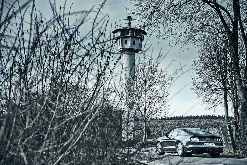 Ford-Mustang-1200x800-b78535f5ef2f42c0.jpg