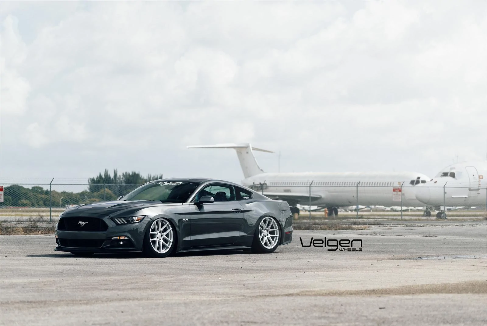 Bagged-S550-on-Velgen-Wheels-VMB5-10.webp