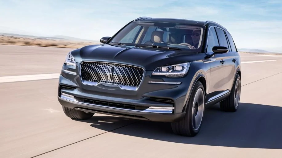 lincoln-aviator-1-1.webp