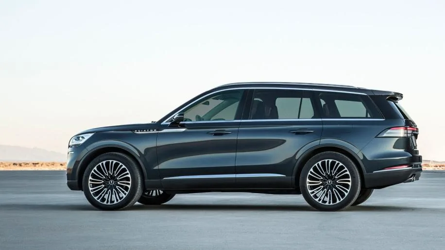 lincoln-aviator-12-1.webp