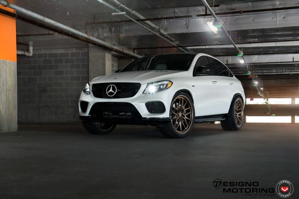 Mercedes-Benz-GLE-43-Vossen-Forged-ML-X3-%C2%A9-Vossen-Wheels-2018-1004-1047x698.webp