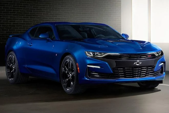 2019-Chevrolet-Camaro-SS-01.webp