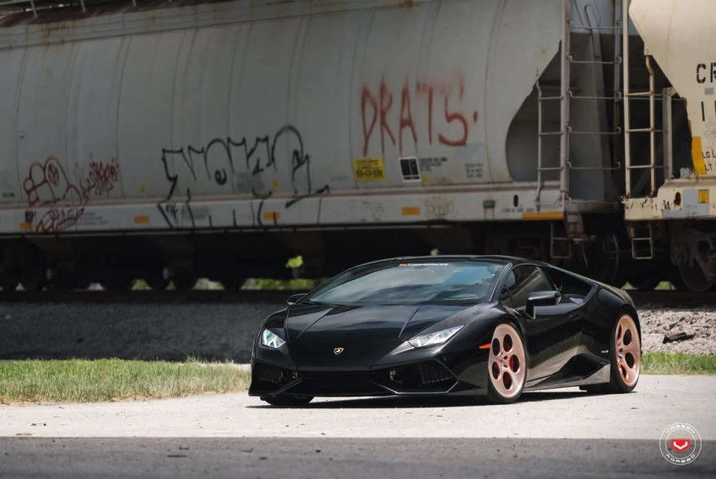 Lamborghini_Huracan_LC-103_304482f9-1043x698.webp