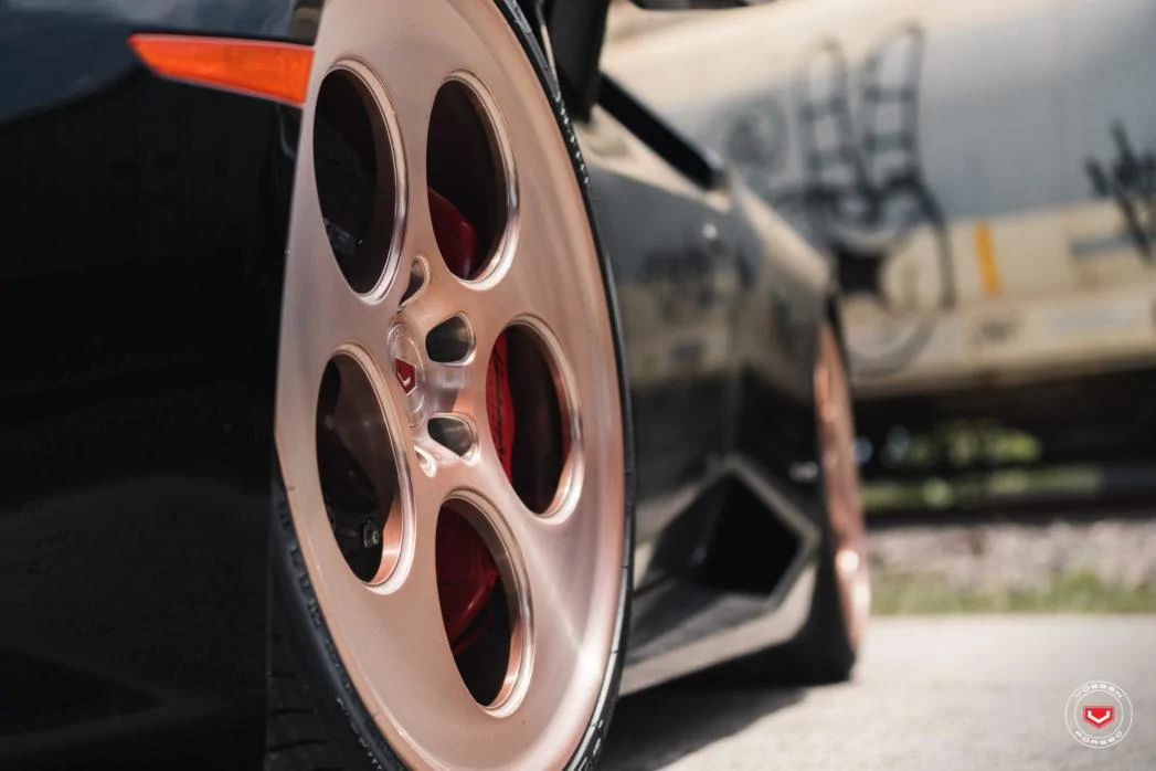 Lamborghini_Huracan_LC-103_982b9c89-1047x698.webp