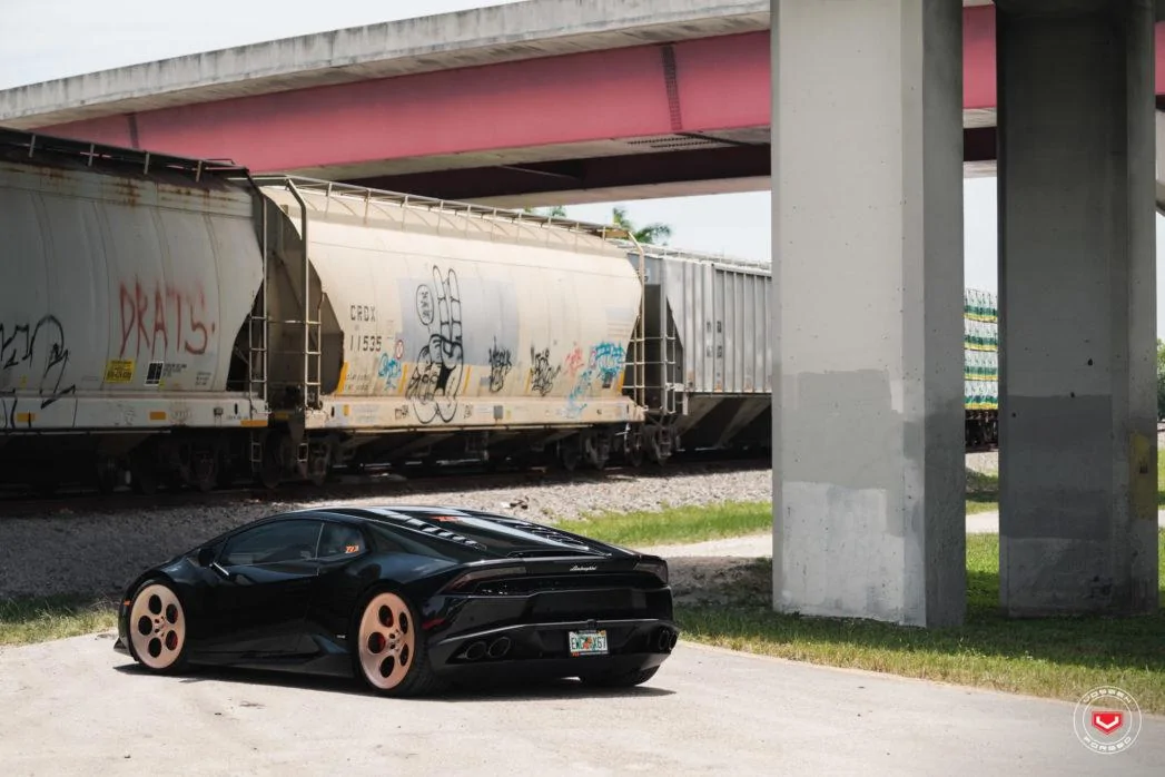 Lamborghini_Huracan_LC-103_0937df1f-1047x698.webp