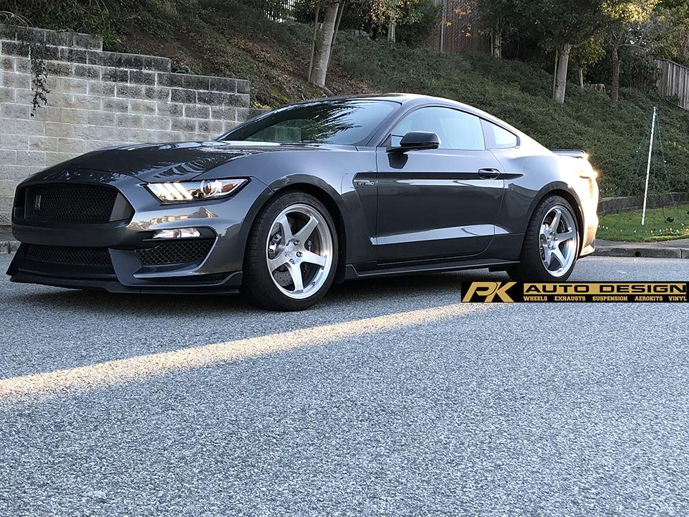 magnetic-shelby-t350-bc-forged-rt50-brushed-with-clear-concave-forged-monoblock-wheels.jpg