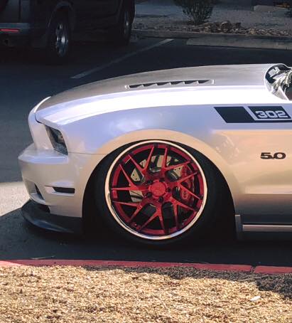 ford-mustang-s197-boss-302-vertini-rf1.5-directional-rotory-forged-mesh-lipped-wheels.jpg