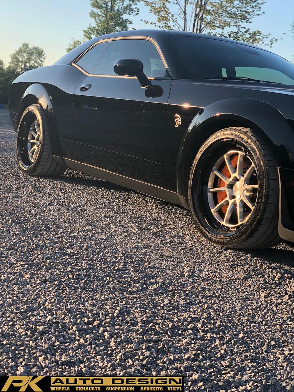 ACK-DODGE-CHALLENGER-HELLCAT-WIDEBODY-BC-FORGED-LE10-GLOSS-BLACK-LIP-BRUSHED-CLEAR-FACE-WHEELS-4.jpg