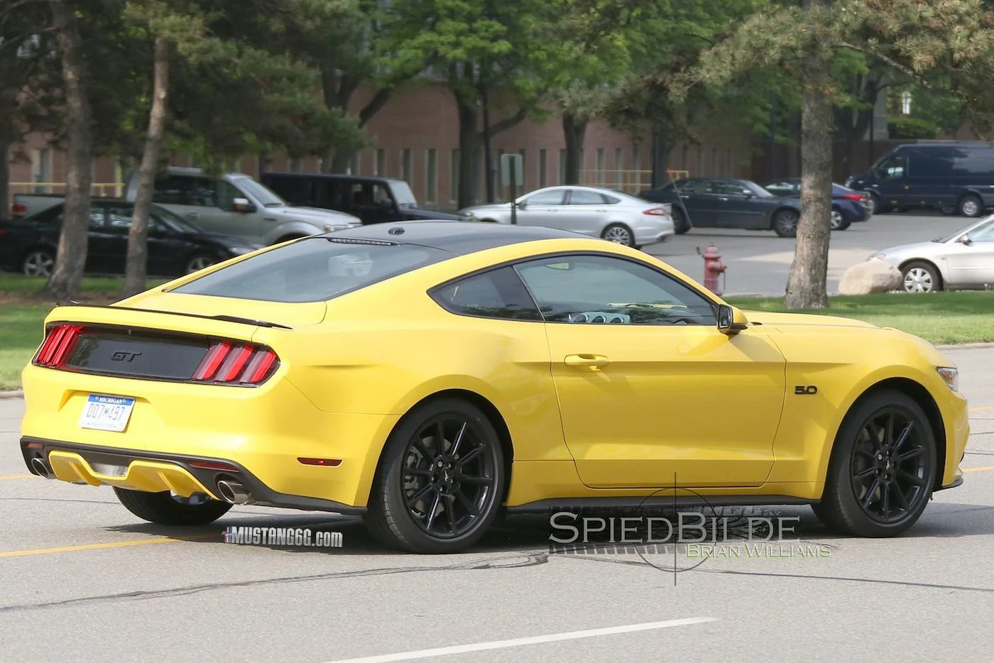 2016 Mustang GT Black Accent Package -11.webp