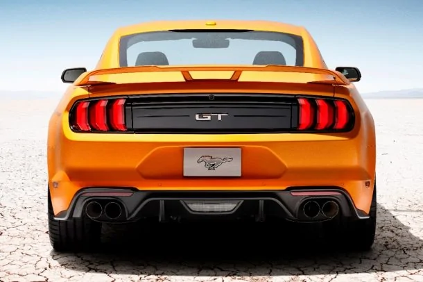 2018-_Ford-_Mustang-_GT-rear-610x406.webp