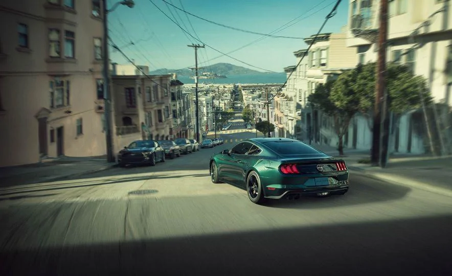 2019-ford-mustang-bullitt-106-1532709938.webp