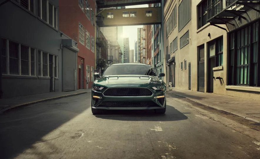 2019-ford-mustang-bullitt-112-1532709950.webp