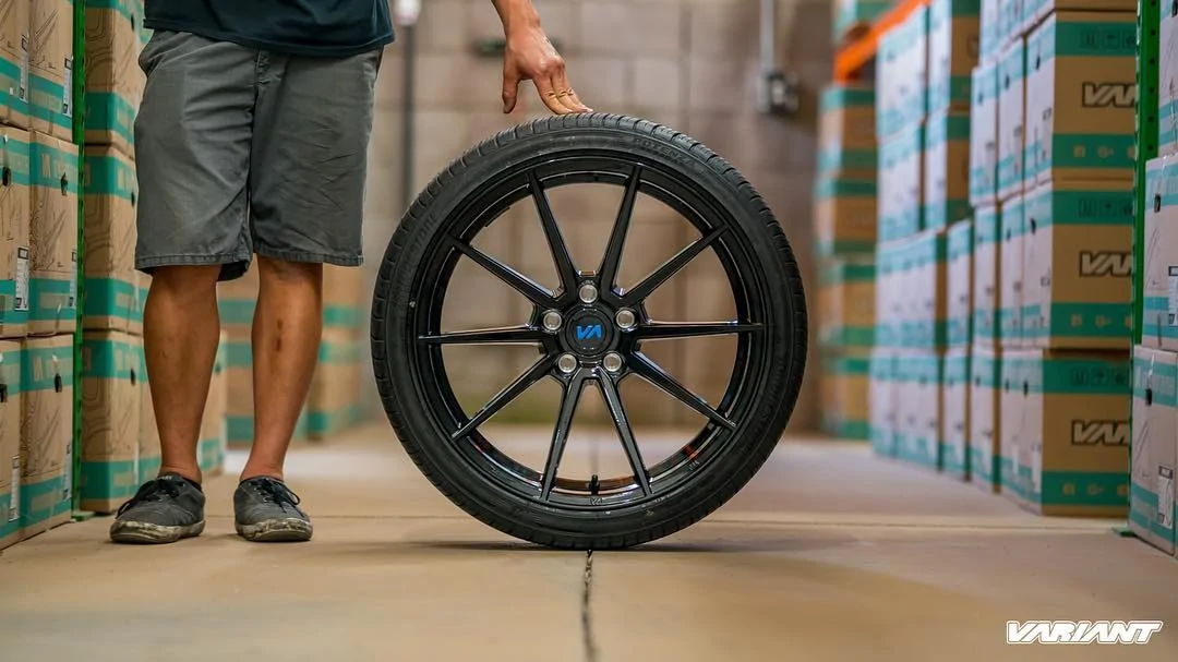 variant-cold-forged-argon-gloss-black-concave-wheels.webp
