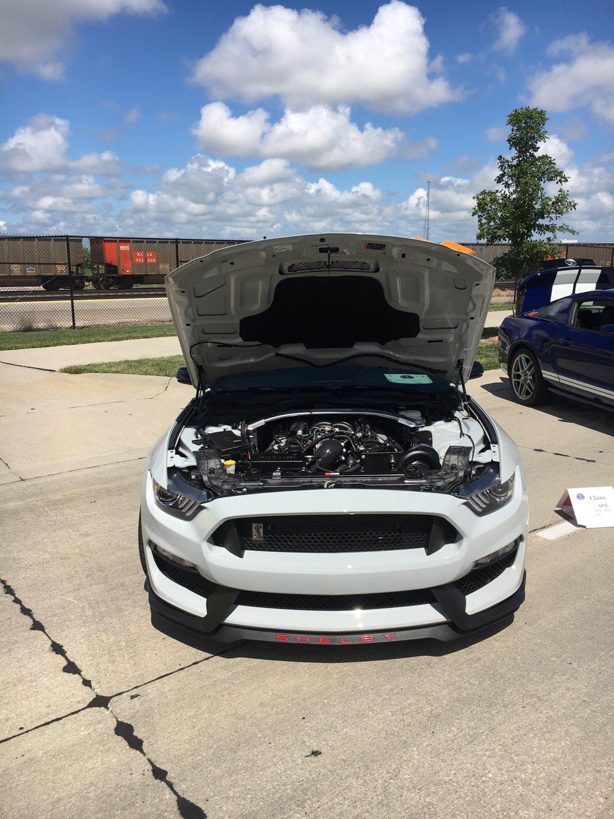 Lincoln Car Show 3.JPG